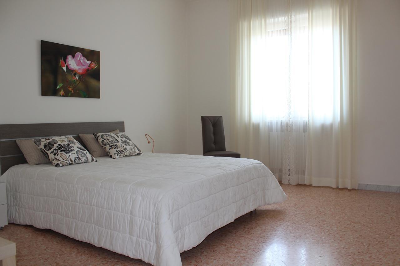 Aduepassidalmare Appartement Monopoli Buitenkant foto