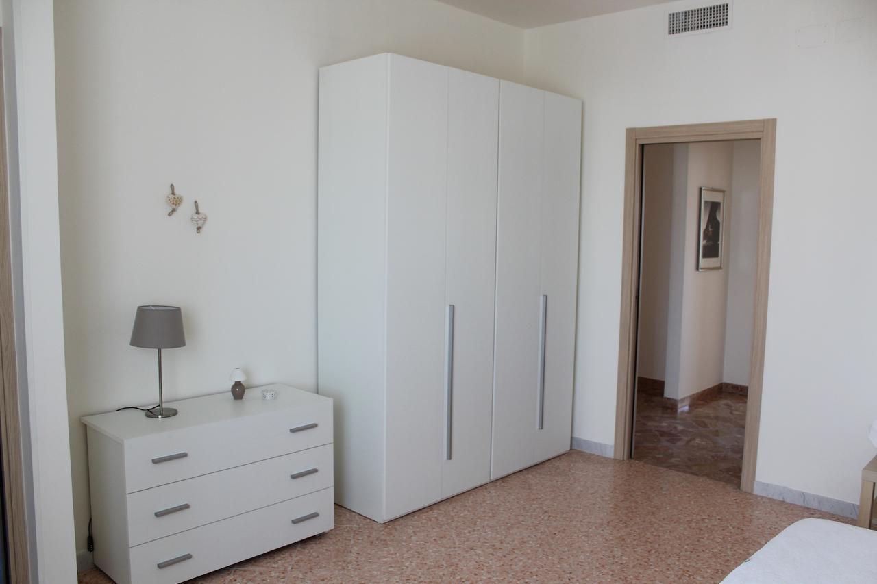 Aduepassidalmare Appartement Monopoli Buitenkant foto